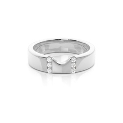 4.60mm Studded Flat Profile Diamond Shaped Band