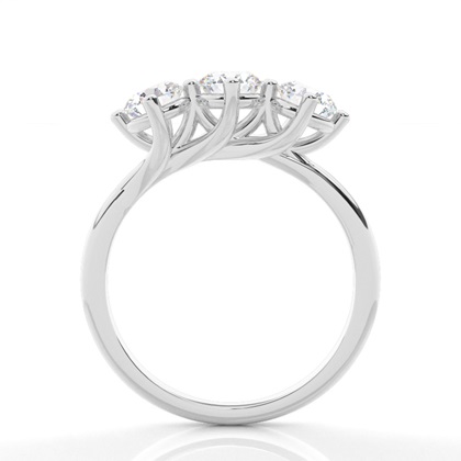 3 Diamant Ring einfach mit einer 4 Krappenfassung