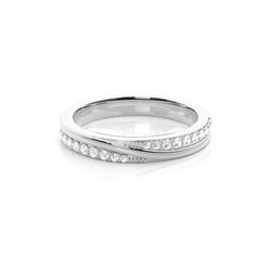 Diamant Band geformt mit einem Flachen Profil