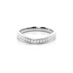 2.50mm Studded Slight Comfort Fit Diamond Shaped Band