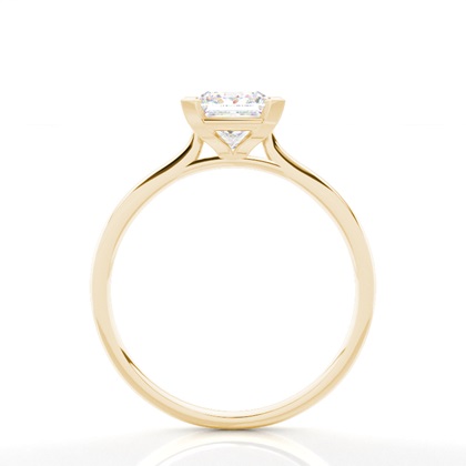 Diamantenring in einer Krappenfassung