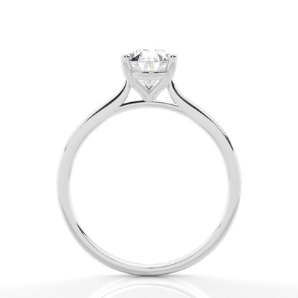 Diamantenring in einer Krappenfassung