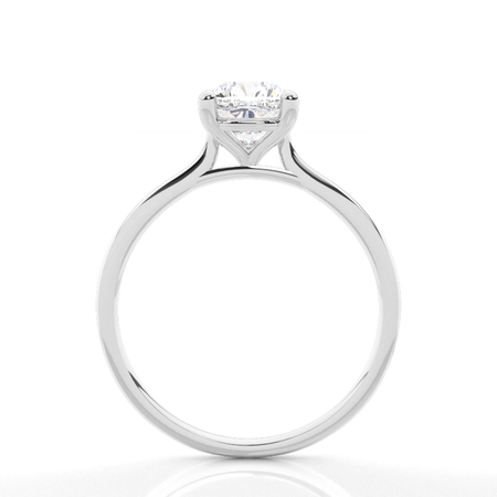 Diamantenring in einer Krappenfassung