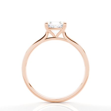 Diamantenring in einer Krappenfassung