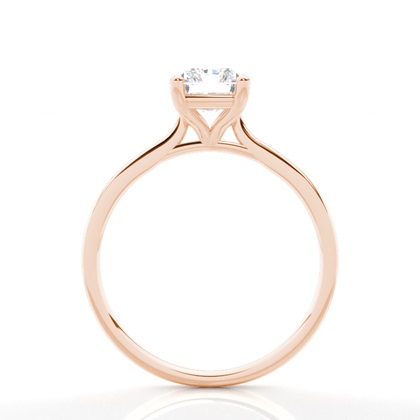 Diamantenring in einer Krappenfassung