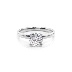 Diamantenring in einer Krappenfassung