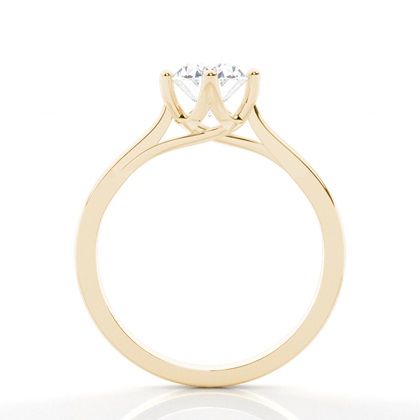 Oval Cut Diamond Rings