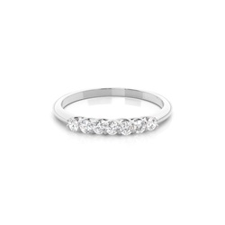 Anello Con Sette Pietre Con Montatura A 4 Griffe