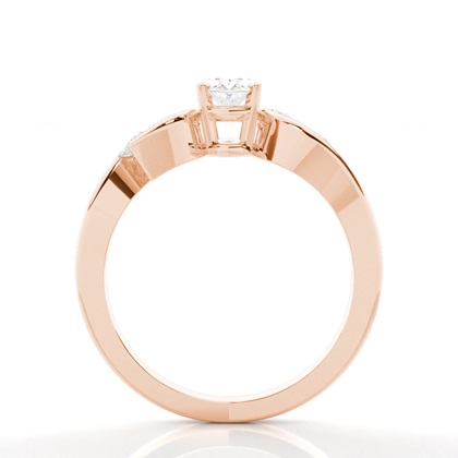 Drei Diamanten in einer Krappenfassung