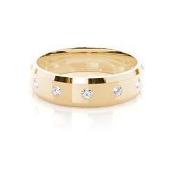 Five Stone Studded Diamond Wedding Band