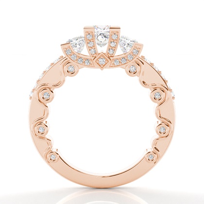 Drei Diamanten in einer Krappenfassung