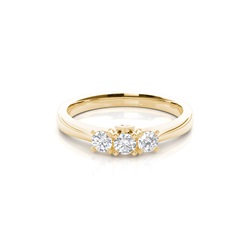 4 Prong Setting Plain Three Stone Ring