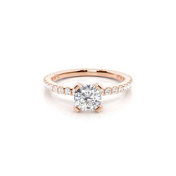 Diamant Verlobungsring in einer Krappenfassung mit Schulter Diamanten