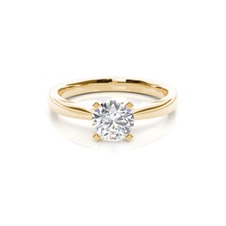 4 Prong Setting Round Diamond Plain Engagement Ring