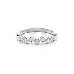 Diamantenring in einer Krappenfassung