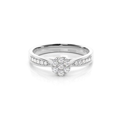 Medium Diamant Ring in einer Zargenfassung 