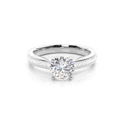 Diamant Verlobungsring in einer Krappenfassung mit Schulter Diamanten