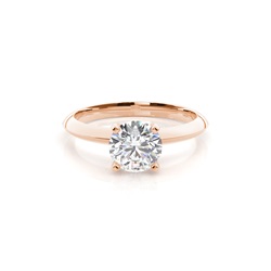 Diamantenring in einer halben Zargenfassung