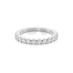 Eternity Diamant Ring in einer Balkenfassung