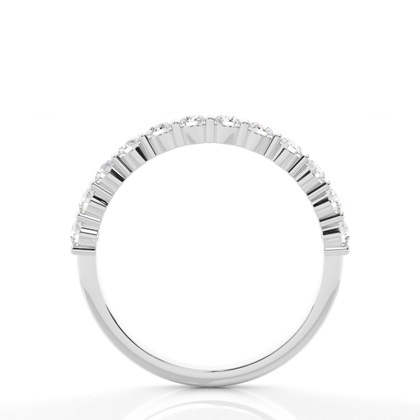 Halb Eternity Diamant Ring in einer Balkenfassung