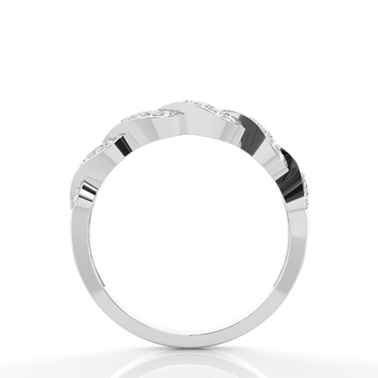 Halb Eternity Diamant Ring in einer Kanalfassung