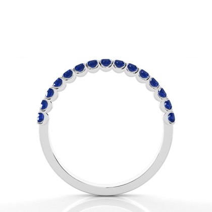 Blauer Saphirring Mit 4 Krappen Und Halber Ewigkeit