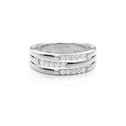 Beschlagenes Diamant-Ehering in Standard-Passform