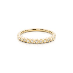 Round Setting Half Eternity Diamond Ring