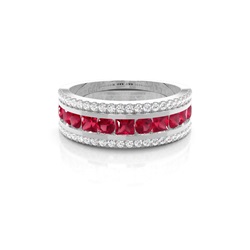 Runder Und Prinzessin Half Eternity Ruby Ring