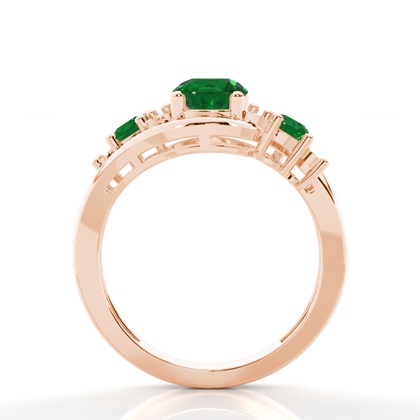 Smaragdring Mit Vier Krappen Und Drei Steinen