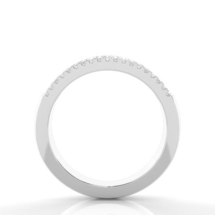 Baguette Diamantring in einer mehrjährigen Pflasterung