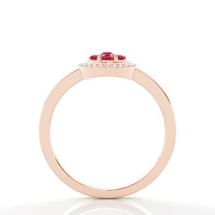 Rubin Cluster Ring in einer Krappenfassung