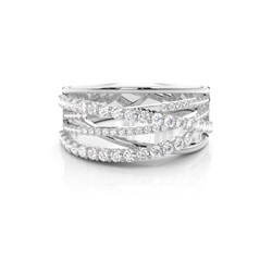 Beschlagene Diamond Wedding Band