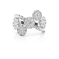 Runder Diamant Cluster Ring in einer Pavéfassung
