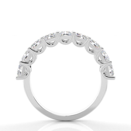 Halb Eternity Diamant Ring in einer Krappenfassung