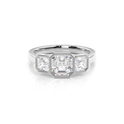 Lünetteneinstellung Asscher Trilogy Diamond Verlobungsring