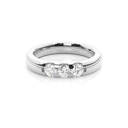 Drei Stein Diamant besetzte Frauen Ehering
