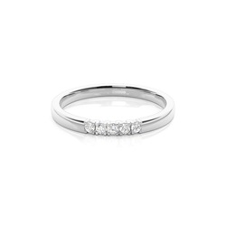 Diamond Studded Five Stone Womens Wedding Band