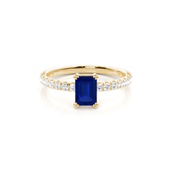 Prong Setting Emerald Blue Sapphire Engagement Ring