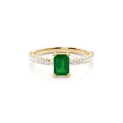 Prong Setting Emerald Engagement Ring
