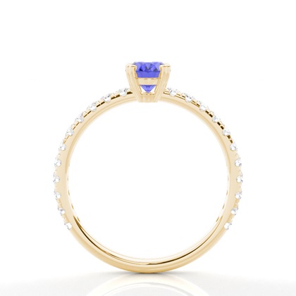 Ovaler Tansanit Verlobungsring in einer Krappenfassung