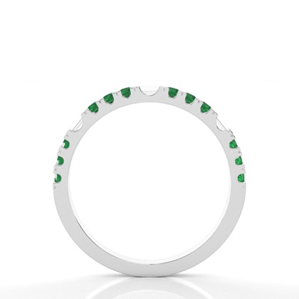 Zinkeneinstellung runder Smaragd halber Ewigkeitsring