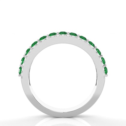 Zinkeneinstellung runder Smaragd halber Ewigkeitsring
