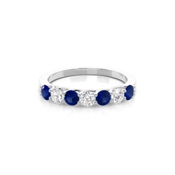 Zinkeneinstellung Runder blauer Saphir-Ring der halben Ewigkeit