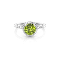 Prong Setting Round Peridot Side Stone Ring