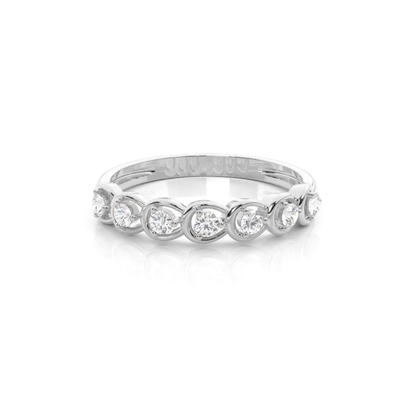 Halber Ewigkeitsring mit rundem Diamant in Pavé-Fassung