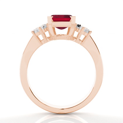 Zinkeneinstellung Rubin-Drei-Stein-Ring