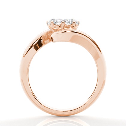 Gemeinsame Zinkeneinstellung Runder Diamantclusterring