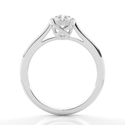 Zinkeneinstellung runder Diamantclusterring