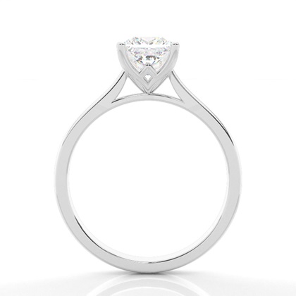 Solitaire Diamond Verlobungsring mit Zinkeneinstellung